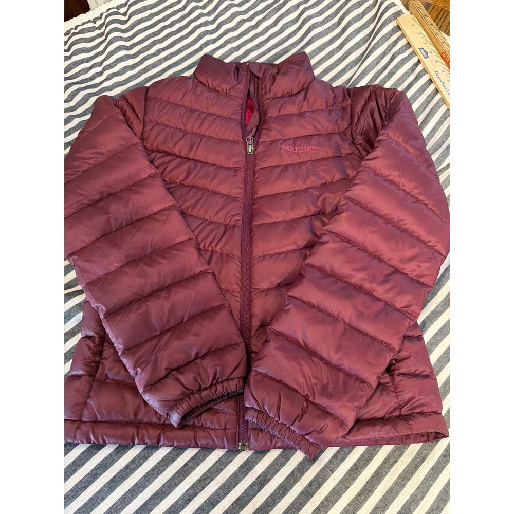 Marmot Womens 700 Fill Down Puffer Jacket Burgundy Maroon Small S/P Full Zip